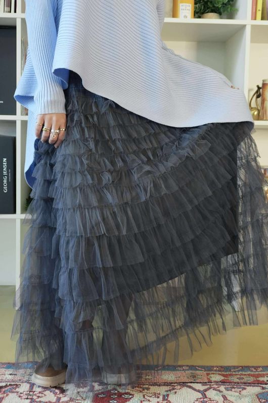 Bowie Mesh Midaxi Skirt Blue Steel /19 =